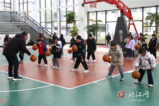 會澤縣鍾屏小學2025年鄉村少年宮成果豐碩