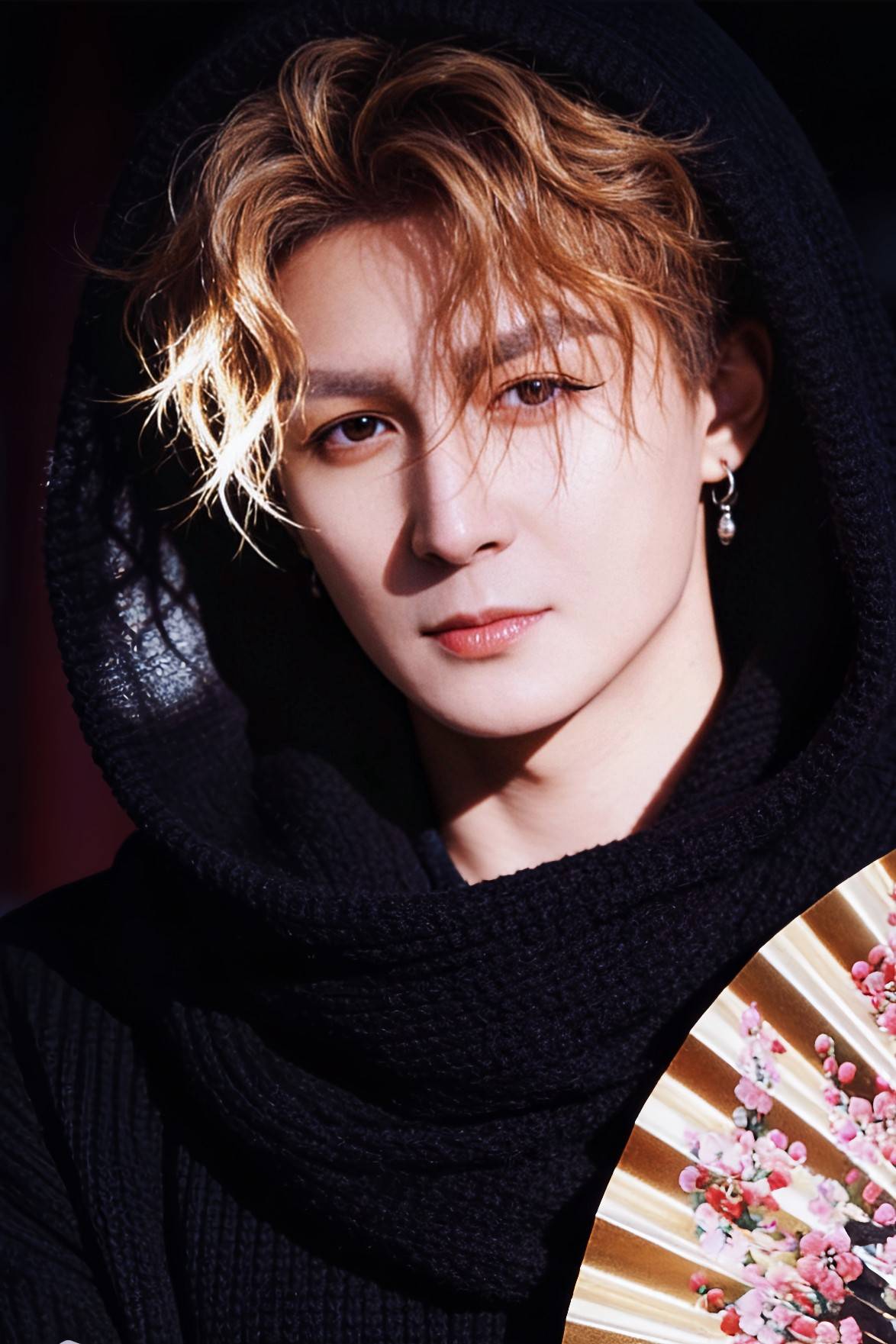 国风次元两相宜 章磊全新动漫写真诠释跨界美学