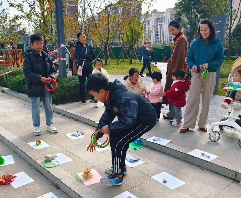 從“職業懵懂”到“商業實戰” 這所小學把職業體驗課程開進真實社會