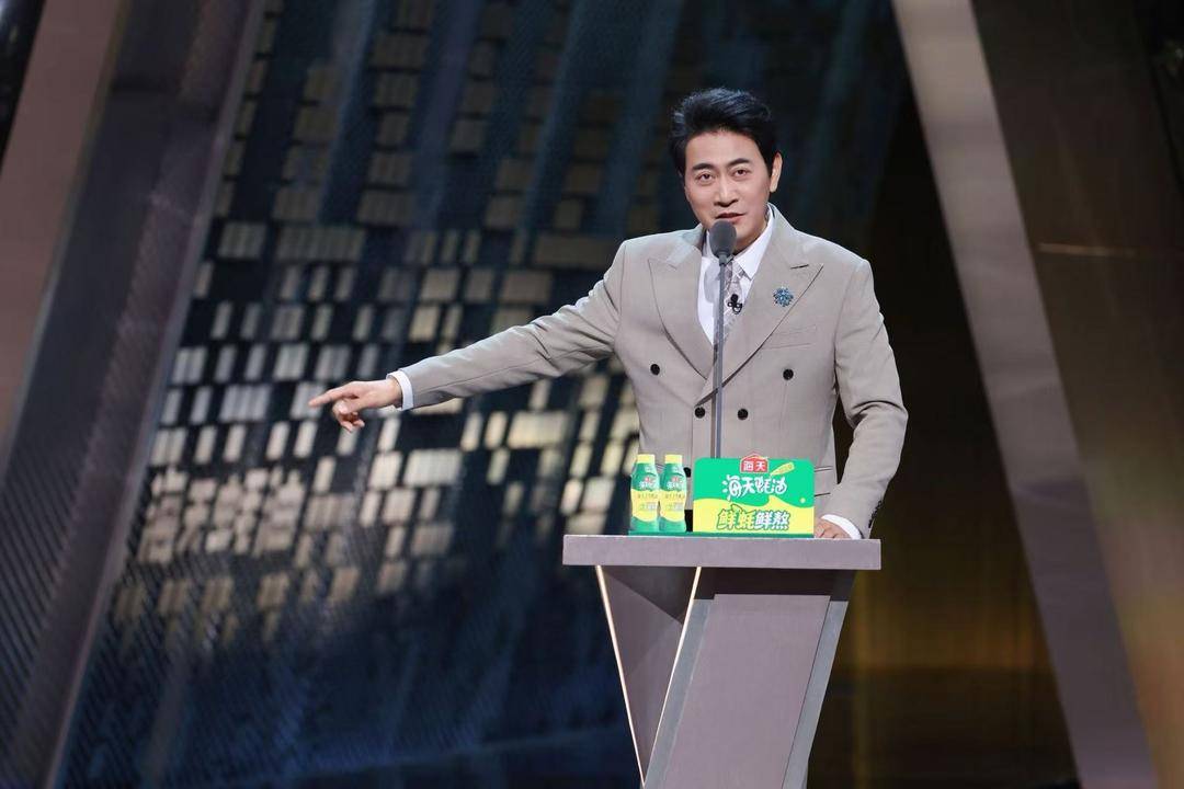 當鍋爐工成短劇男主：沒想到能點燃脫口秀舞臺