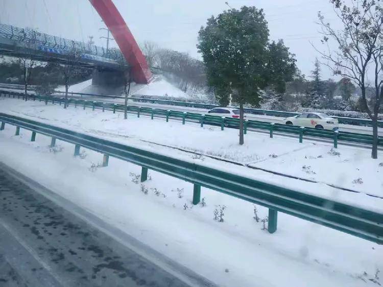 原創詩歌：雪夜三章之二