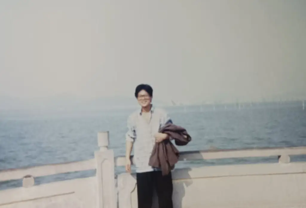 大學生寫家史︱一家一世界，一日一百年