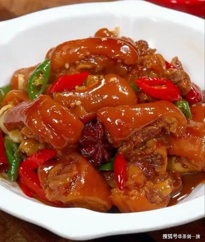 連吃三碗飯！8道家常下飯菜譜大公開，最後一道麻辣鮮