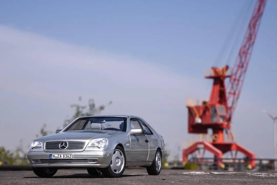 祝各位輪語人，新年越來越帥，荷包越來越厚，收藏越來越有品味！