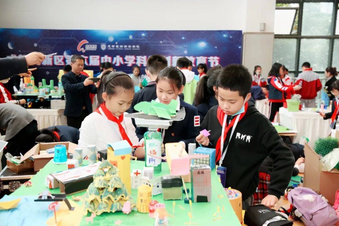 劉偉：警惕創新口號下的教育空心化—— 中小學雙基教育與創新教育協同發展的理性思考