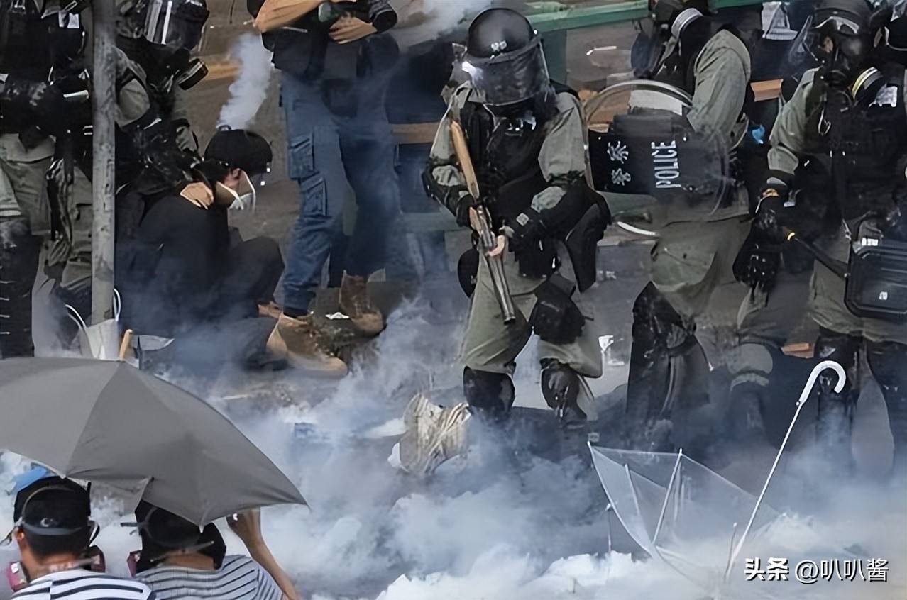 原創為奔赴臆想的美國天堂，不惜變賣房產的丁建強，如今還好嗎？