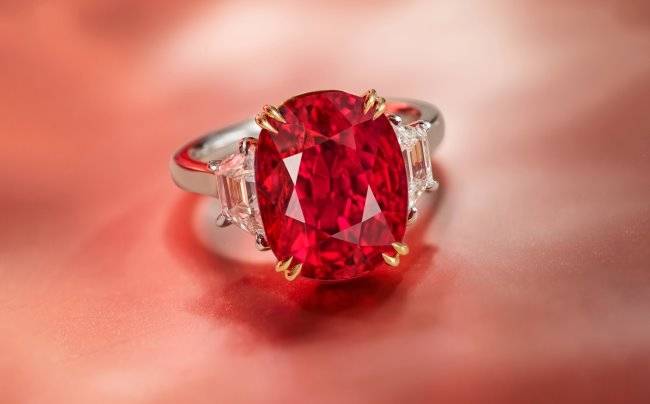 軒靈珠寶收藏10克拉絕礦Winza無燒紅寶石，締造頂級珠寶收藏新標杆