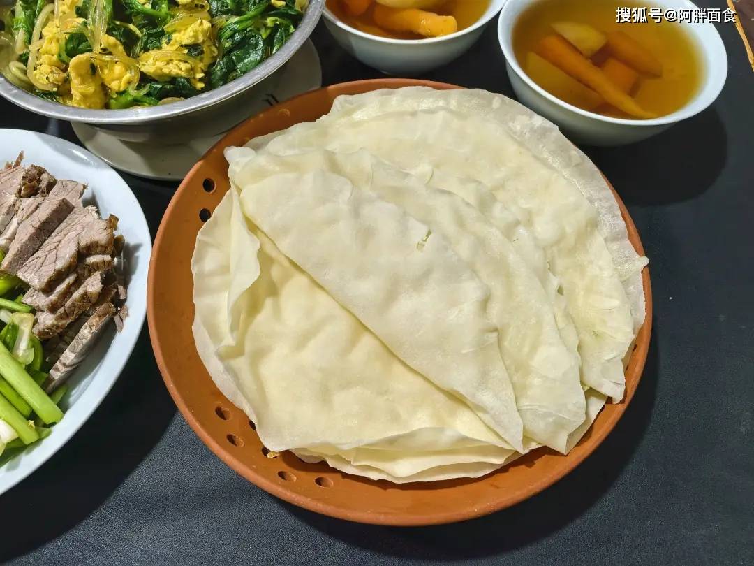 原創曬曬3口人的薄餅卷菜晚餐，比春餅還簡單，做法快速，營養好吃