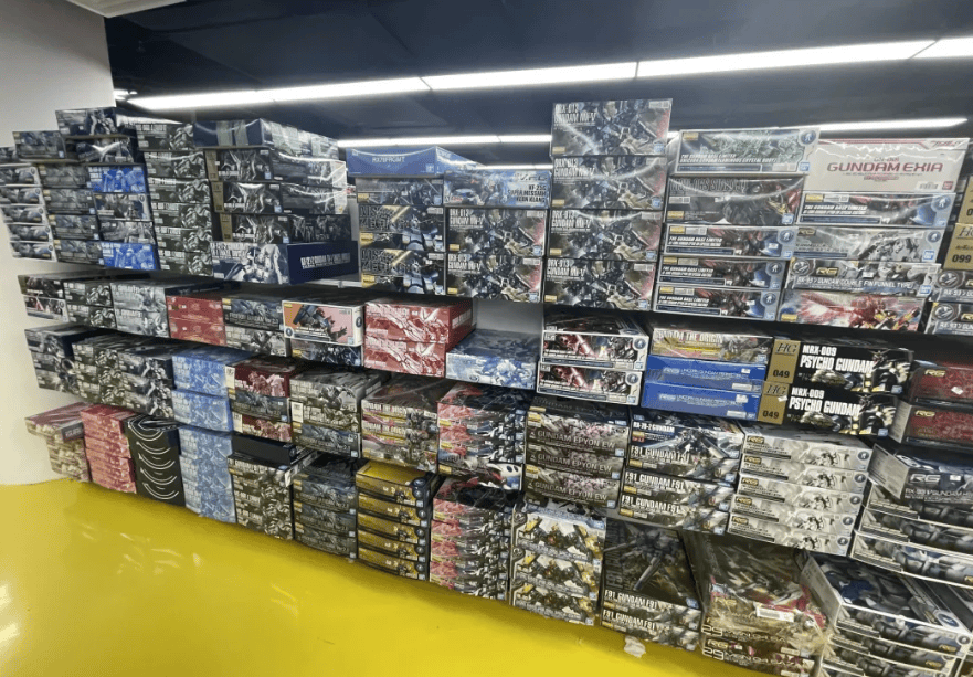 “穀子店”快速擴張背後亂象：合規界限模糊、未成年監管缺位……