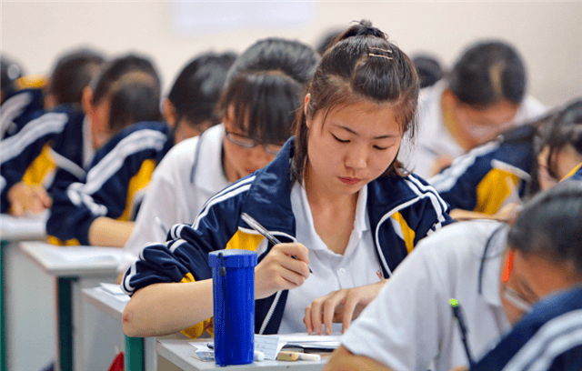 原創電子科大與西安電子科大：秦嶺兩側的"電子雙子星"恩怨錄