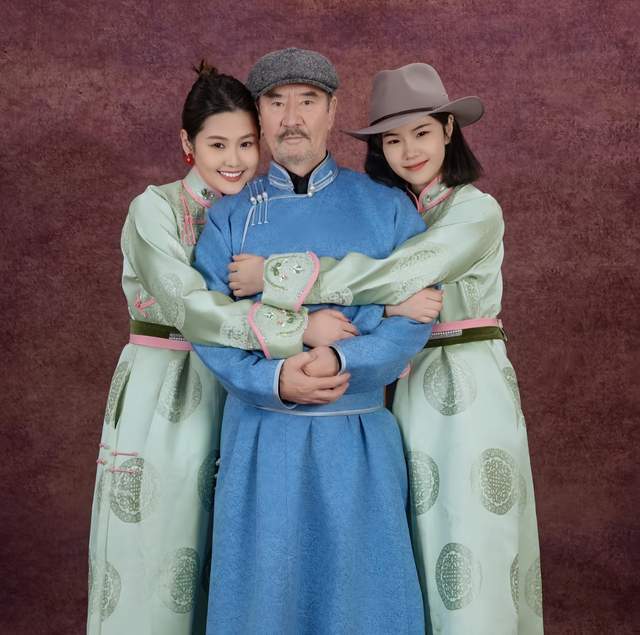 原創曝“成吉思汗”扮演者巴森移民蒙古！妻子發文回應，已被授予博士