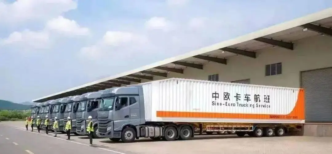 中東局勢升級，海運繞行，空運暴漲！中歐卡航，成全球物流「避風港」