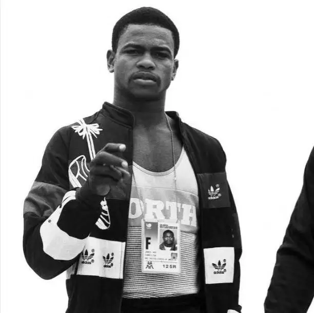 原創一張卡換一套房！奧運註冊卡，體育收藏中的無價珍寶！