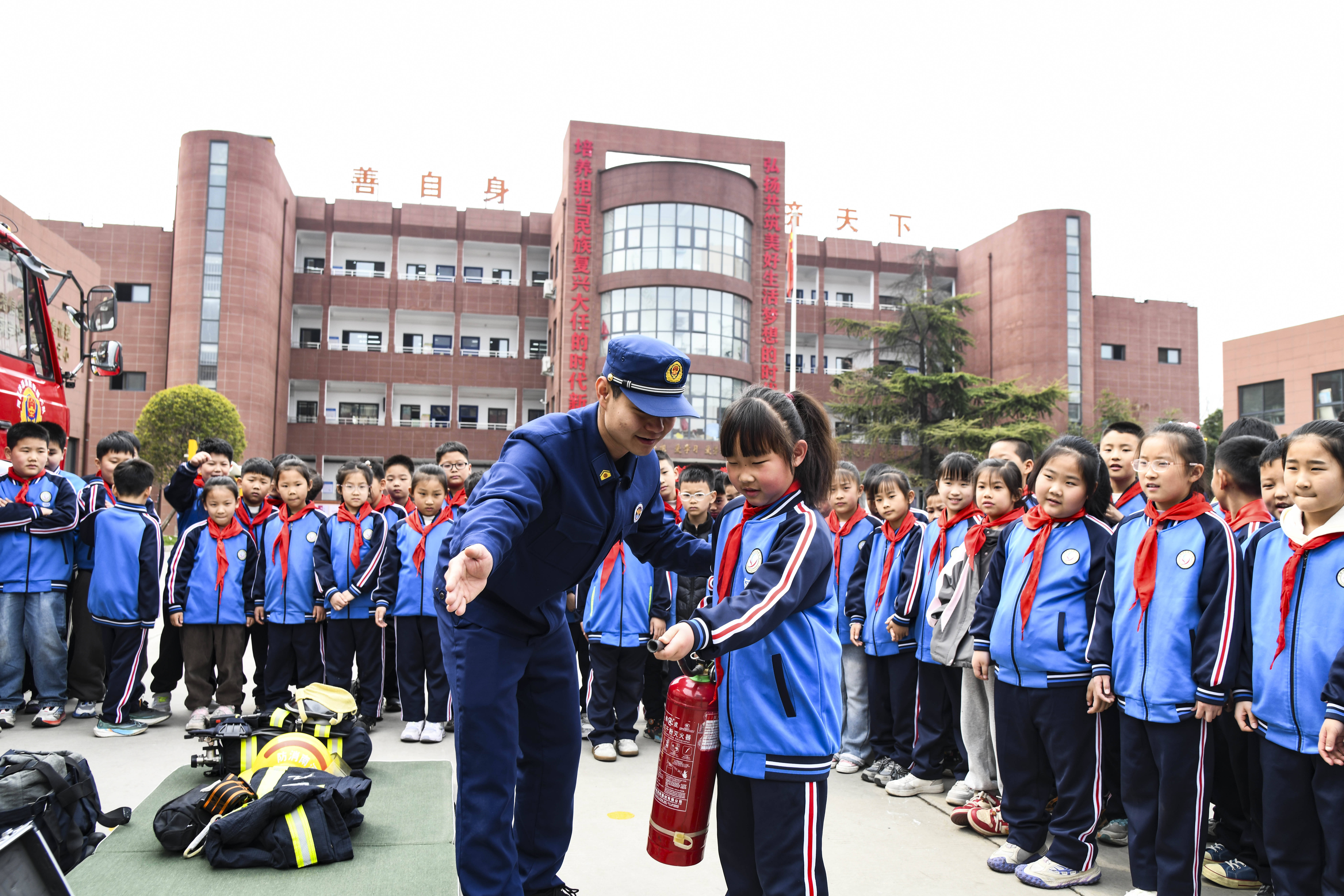安全教育進校園#