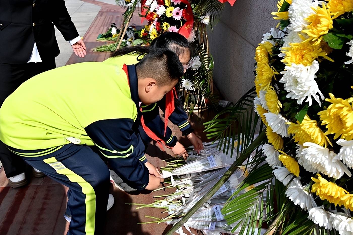 盂縣第三實驗小學舉辦愛國主義教育實踐活動