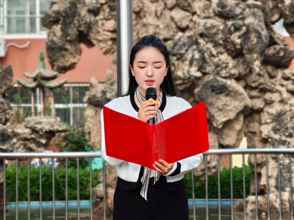 二七區祥雲路小學：榜樣引領風尚 雷鋒精神閃光