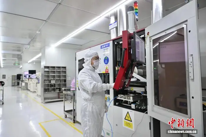 安徽合肥：新能源汽車配件產業加速跑