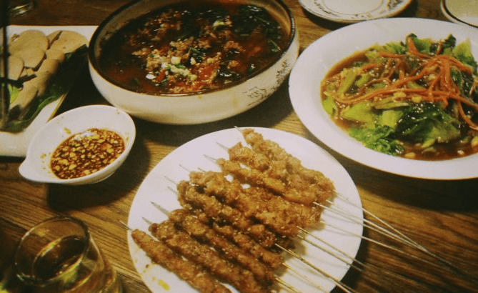 原創齊齊哈爾 8 家老牌美食打卡，風味獨特，好吃不留遺憾