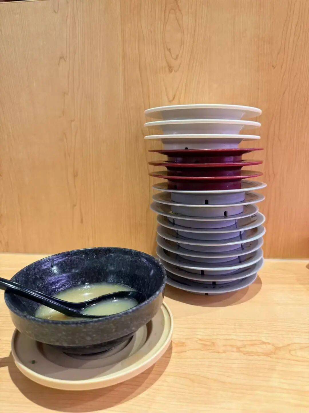君超中心開業！金融城美食荒漠，可以摘帽了！