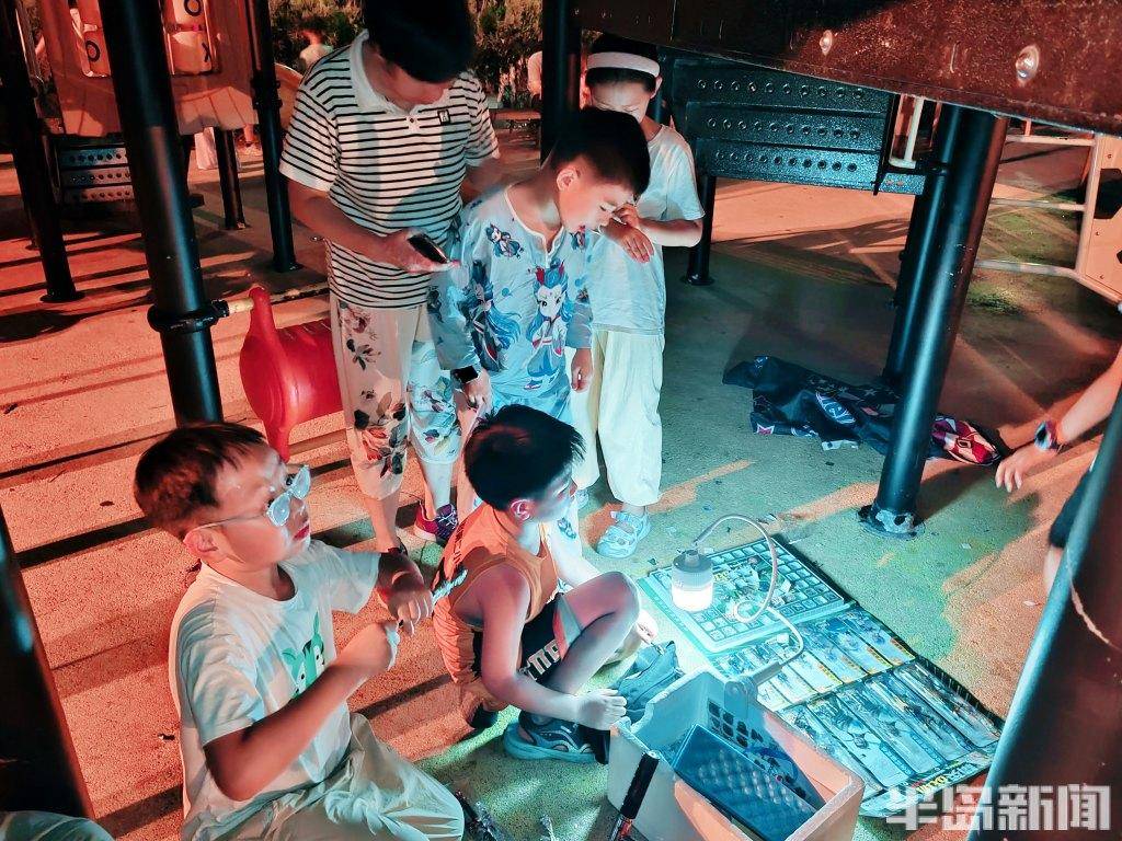 小學生暑期“練攤”
